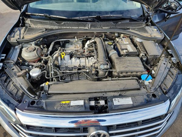 2019 VOLKSWAGEN JETTA S, SE, R-Line