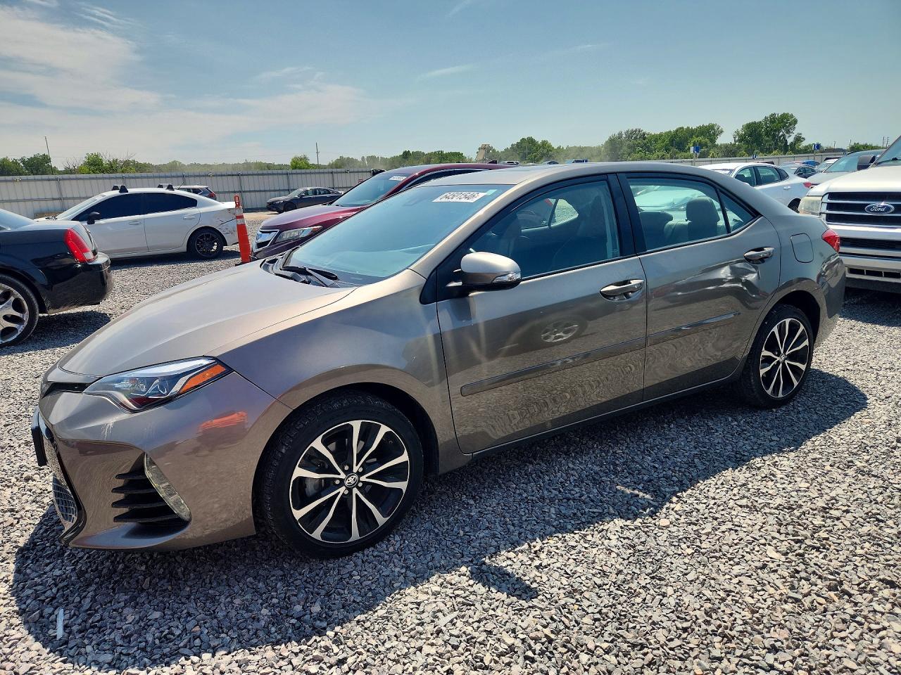 2017 TOYOTA COROLLA