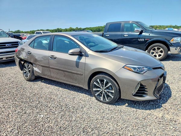 2017 TOYOTA COROLLA