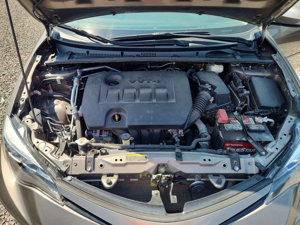 2017 TOYOTA COROLLA