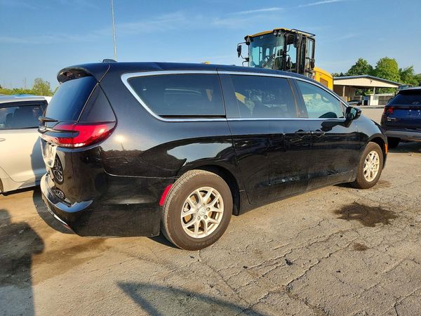 2026 CHRYSLER PACIFICA