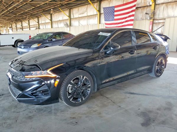 2022 KIA K5