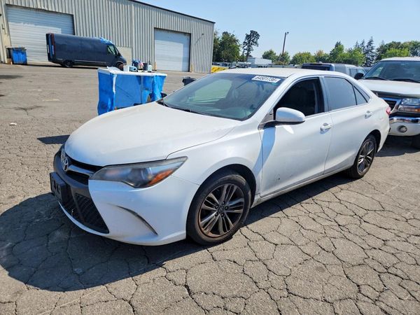 2017 TOYOTA CAMRY