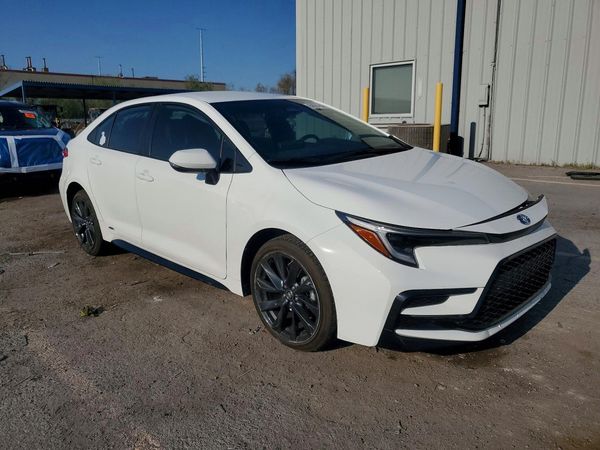 2025 TOYOTA COROLLA LE, SE