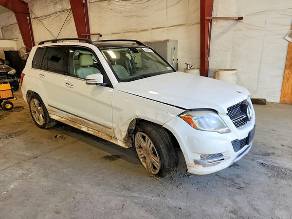 2015 MERCEDES-BENZ GLK