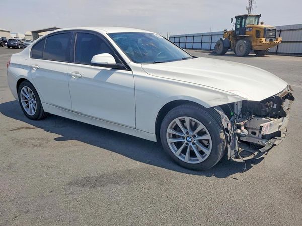 2016 BMW 320