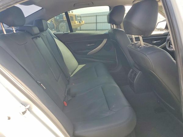 2016 BMW 320