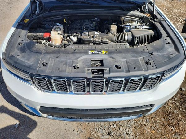 2021 JEEP GRAND CHEROKEE L LIMITED 4X2