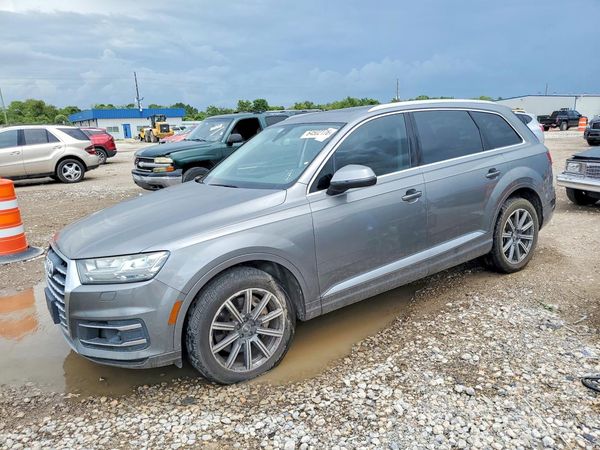2017 AUDI Q7 quattro Premium Plus
