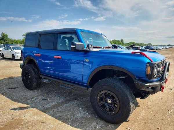 2023 FORD BRONCO