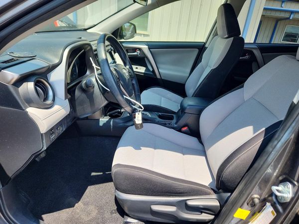 2018 TOYOTA RAV4 Adventure/XLE
