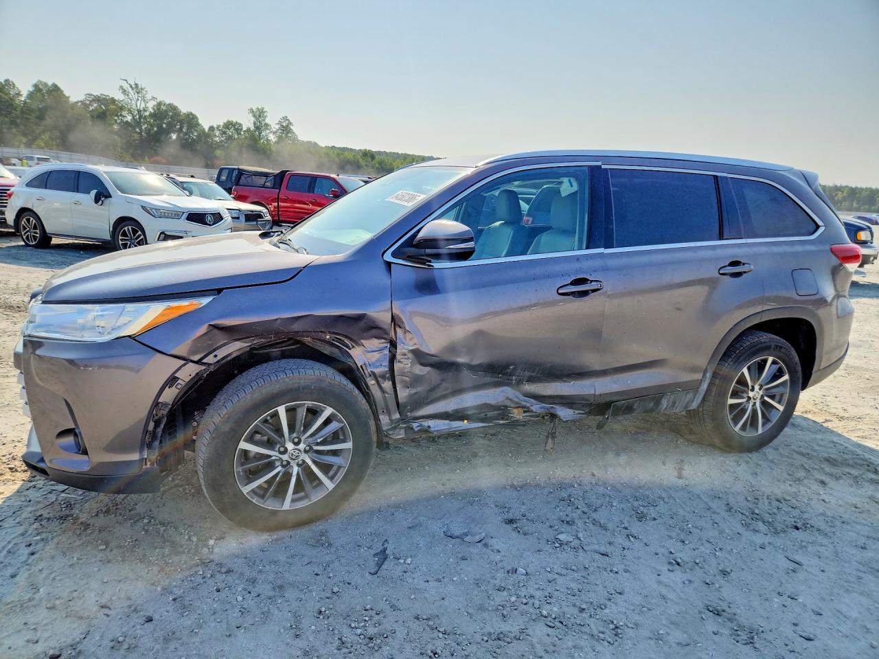 2019 TOYOTA HIGHLANDER SE/XLE