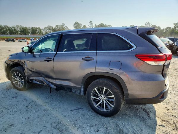 2019 TOYOTA HIGHLANDER SE/XLE