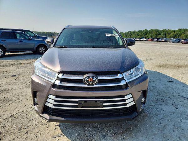 2019 TOYOTA HIGHLANDER SE/XLE