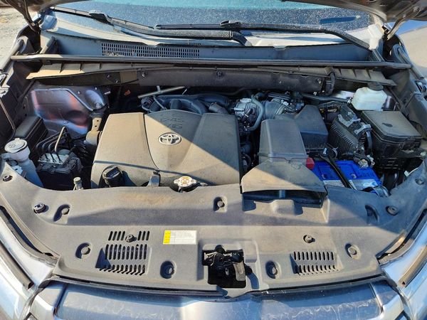 2019 TOYOTA HIGHLANDER SE/XLE