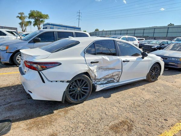 2022 TOYOTA CAMRY
