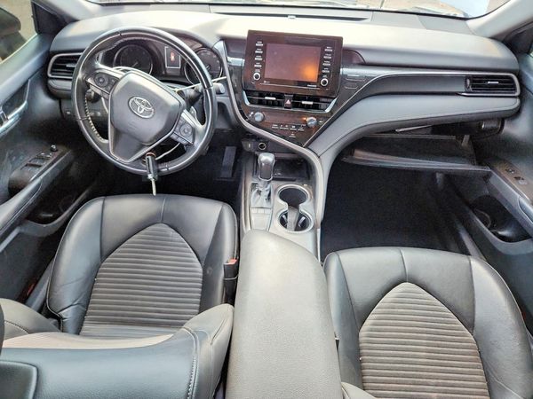 2022 TOYOTA CAMRY