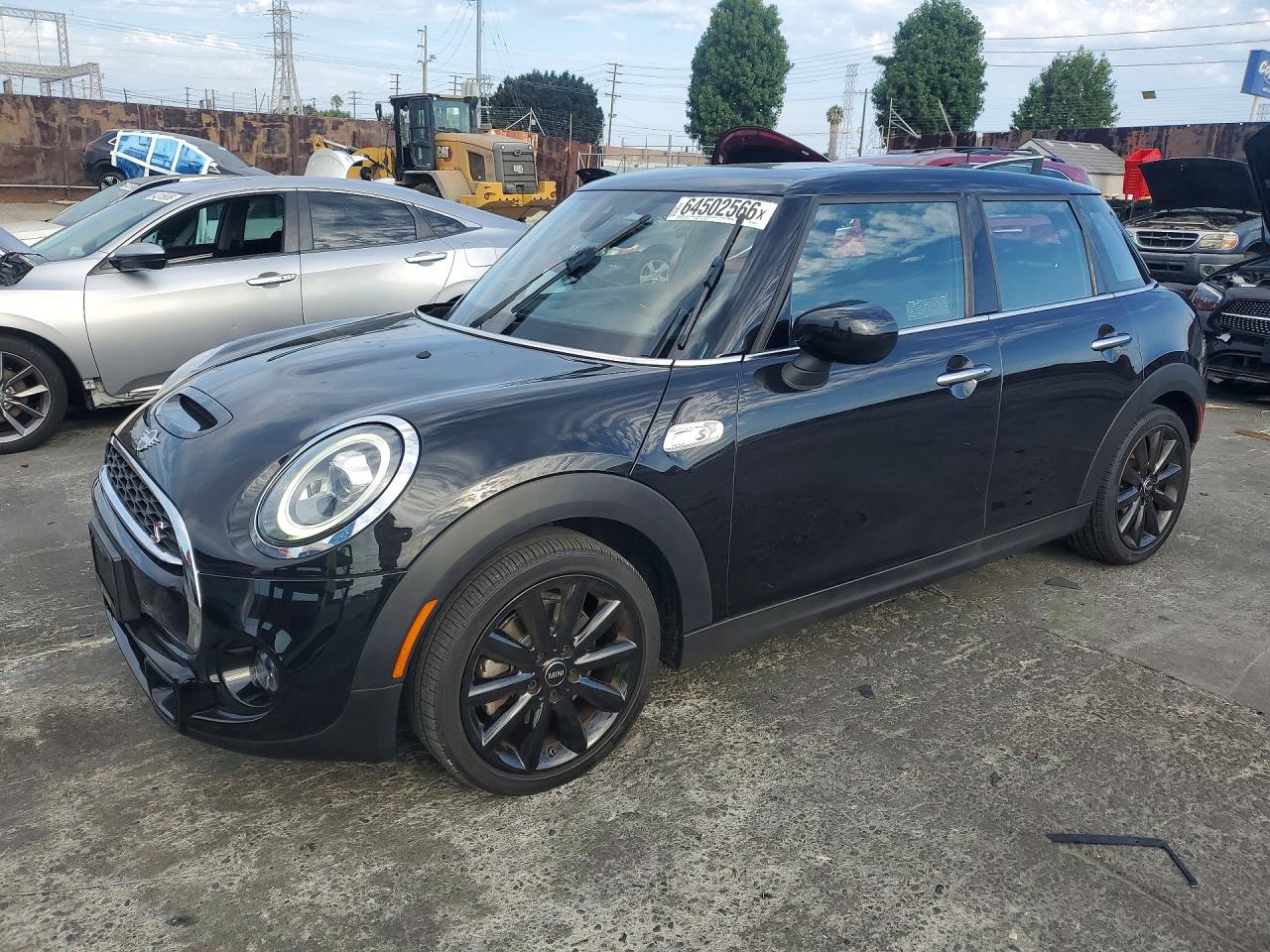 2020 MINI COOPER