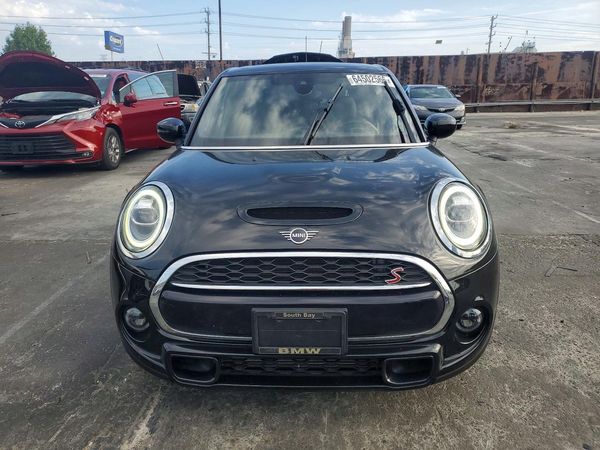 2020 MINI COOPER