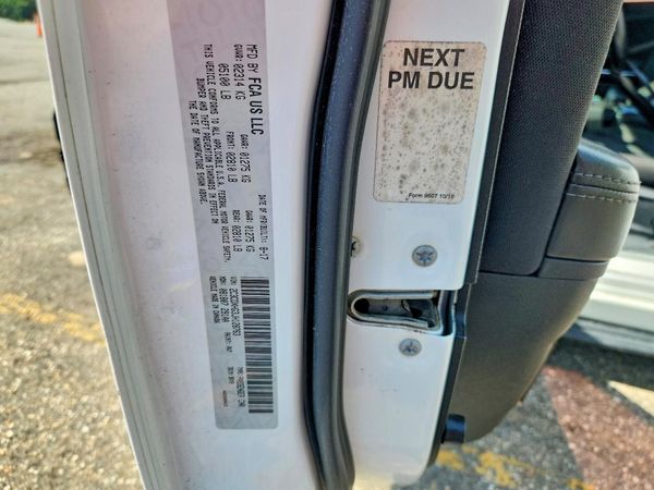 2018 DODGE CHARGER SXT Plus