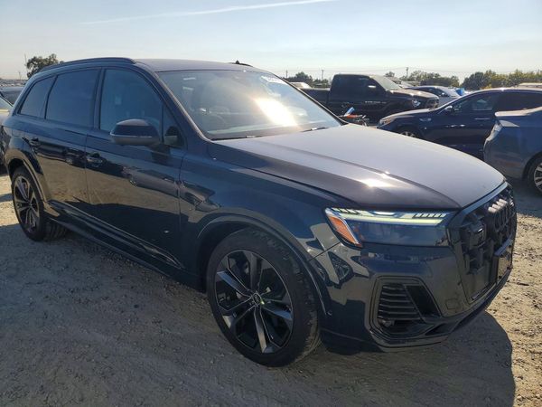 2025 AUDI Q7 quattro Prestige