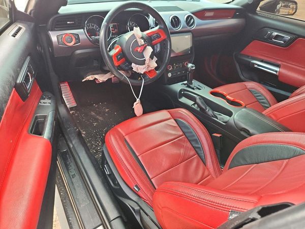2017 FORD MUSTANG I4 Coupe