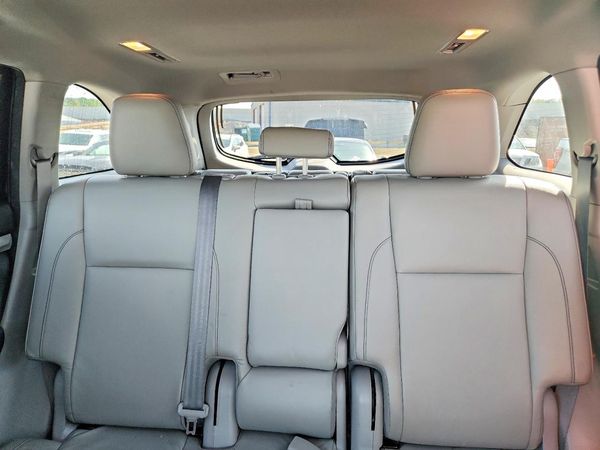 2017 TOYOTA HIGHLANDER SE/XLE