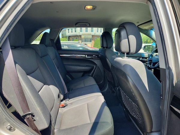 2013 KIA SORENTO Base / LX