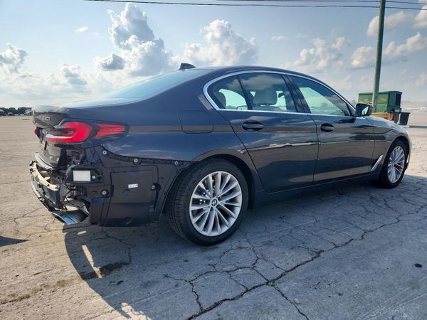 2021 BMW 530 xDrive