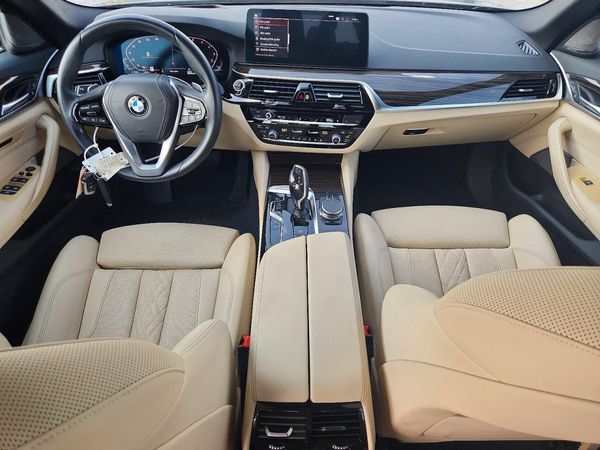 2021 BMW 530 xDrive