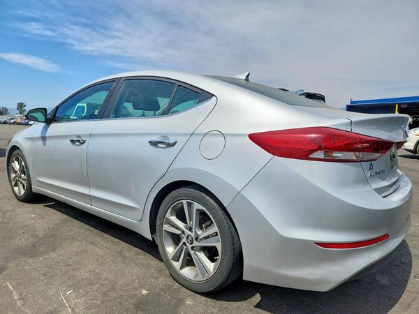 2017 HYUNDAI ELANTRA