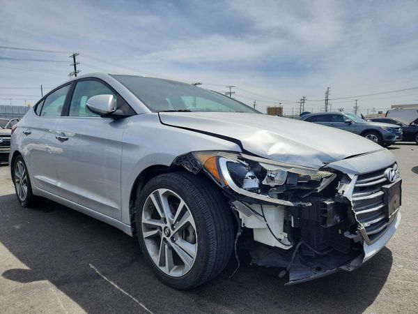 2017 HYUNDAI ELANTRA