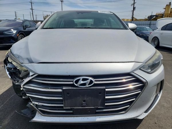 2017 HYUNDAI ELANTRA