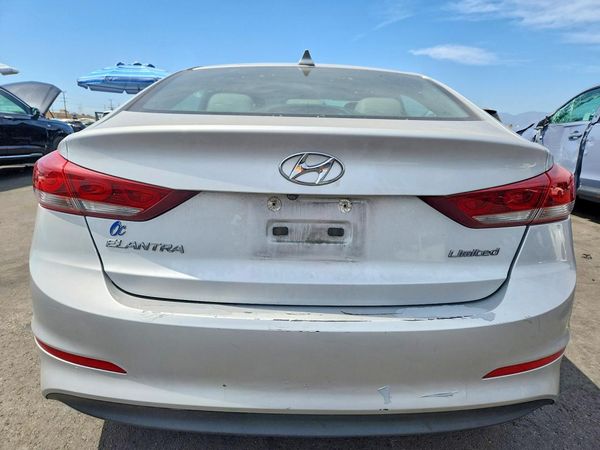 2017 HYUNDAI ELANTRA