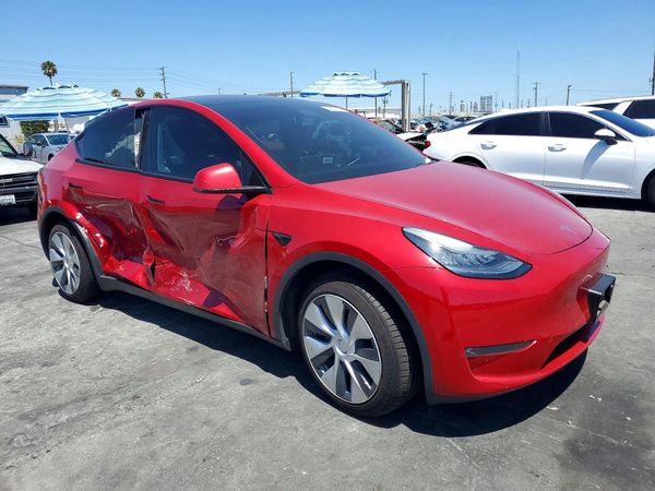2020 TESLA MODEL Y