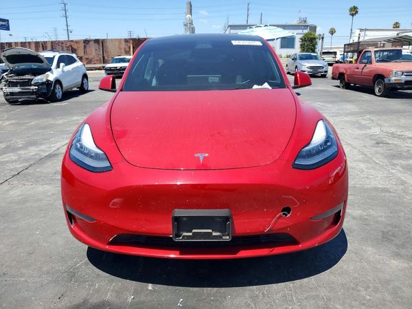 2020 TESLA MODEL Y