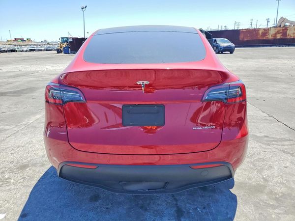 2020 TESLA MODEL Y