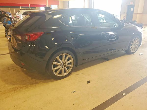 2015 MAZDA 3 Touring/GS