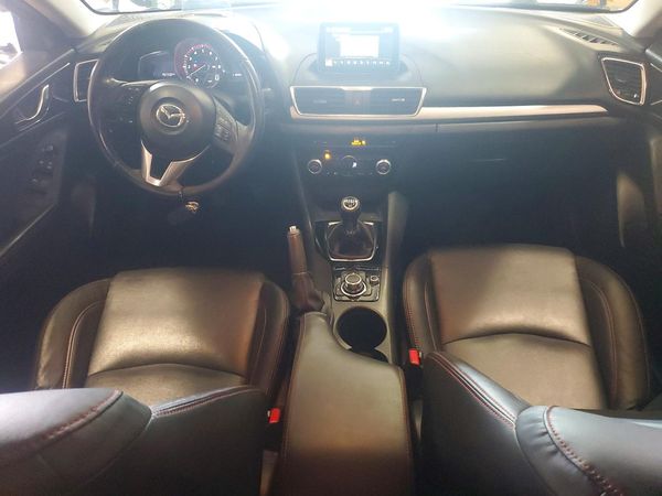 2015 MAZDA 3 Touring/GS