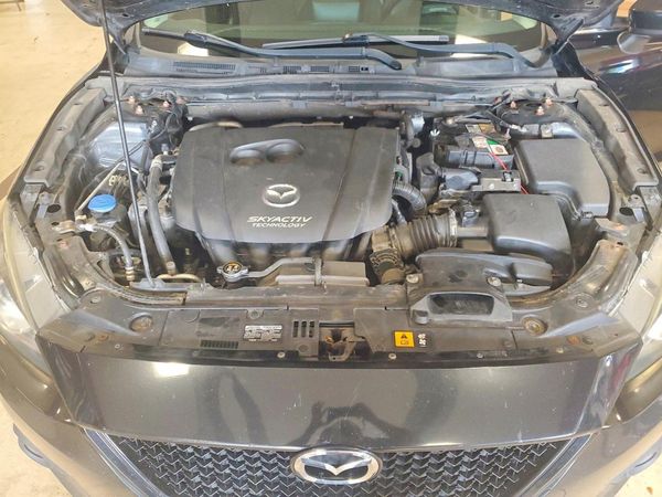 2015 MAZDA 3 Touring/GS