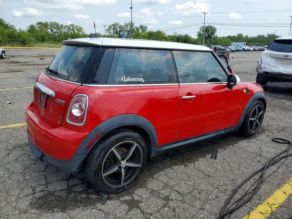 2012 MINI COOPER