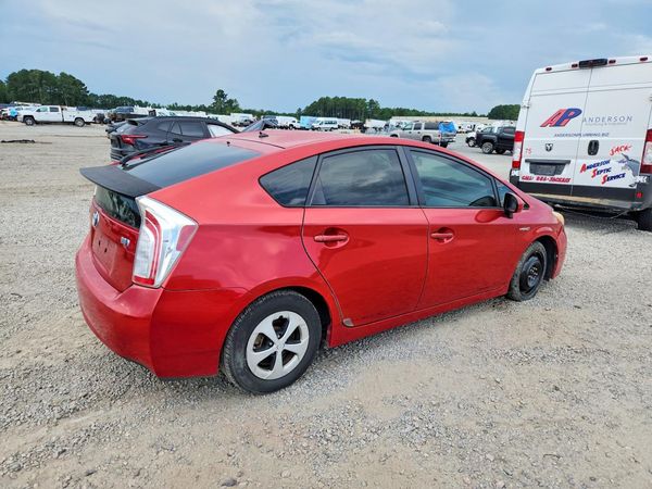 2014 TOYOTA PRIUS