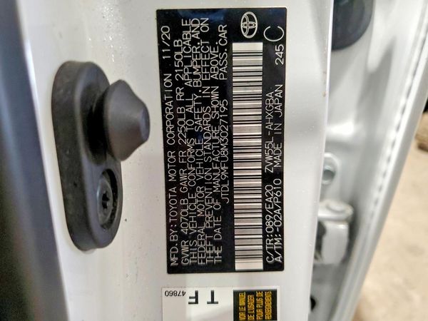 2021 TOYOTA PRIUS