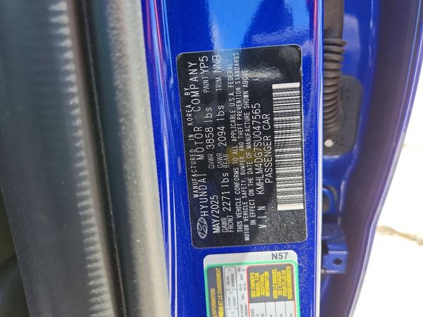 2025 HYUNDAI ELANTRA