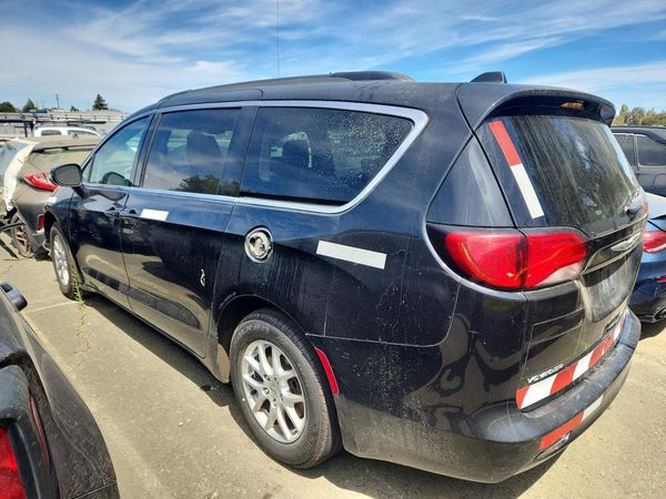 2021 CHRYSLER VOYAGER LXI
