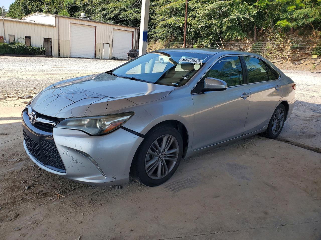 2015 TOYOTA CAMRY