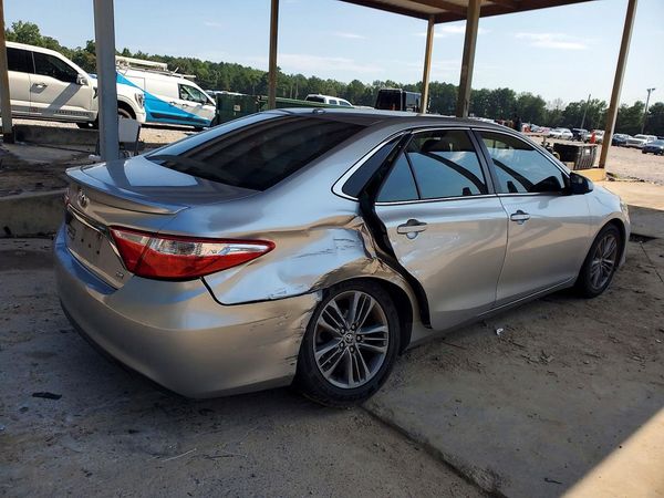 2015 TOYOTA CAMRY