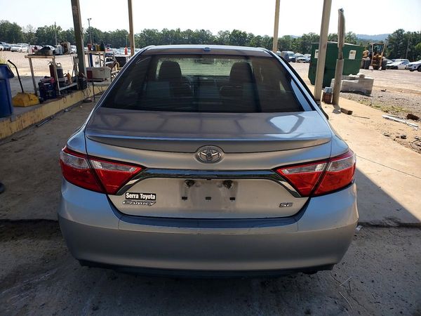2015 TOYOTA CAMRY