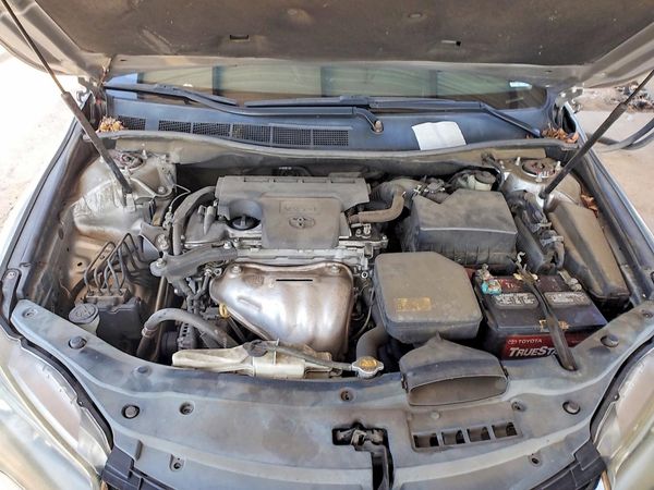 2015 TOYOTA CAMRY