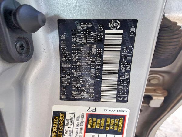 2015 TOYOTA CAMRY